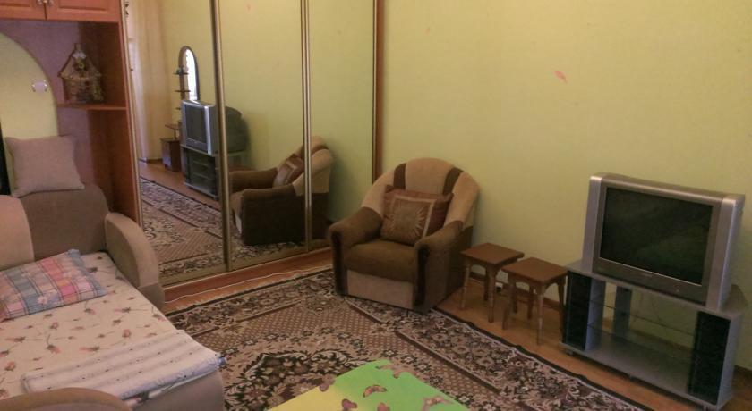 Апартаменты One-Bedroom Apartment Евпатория-8